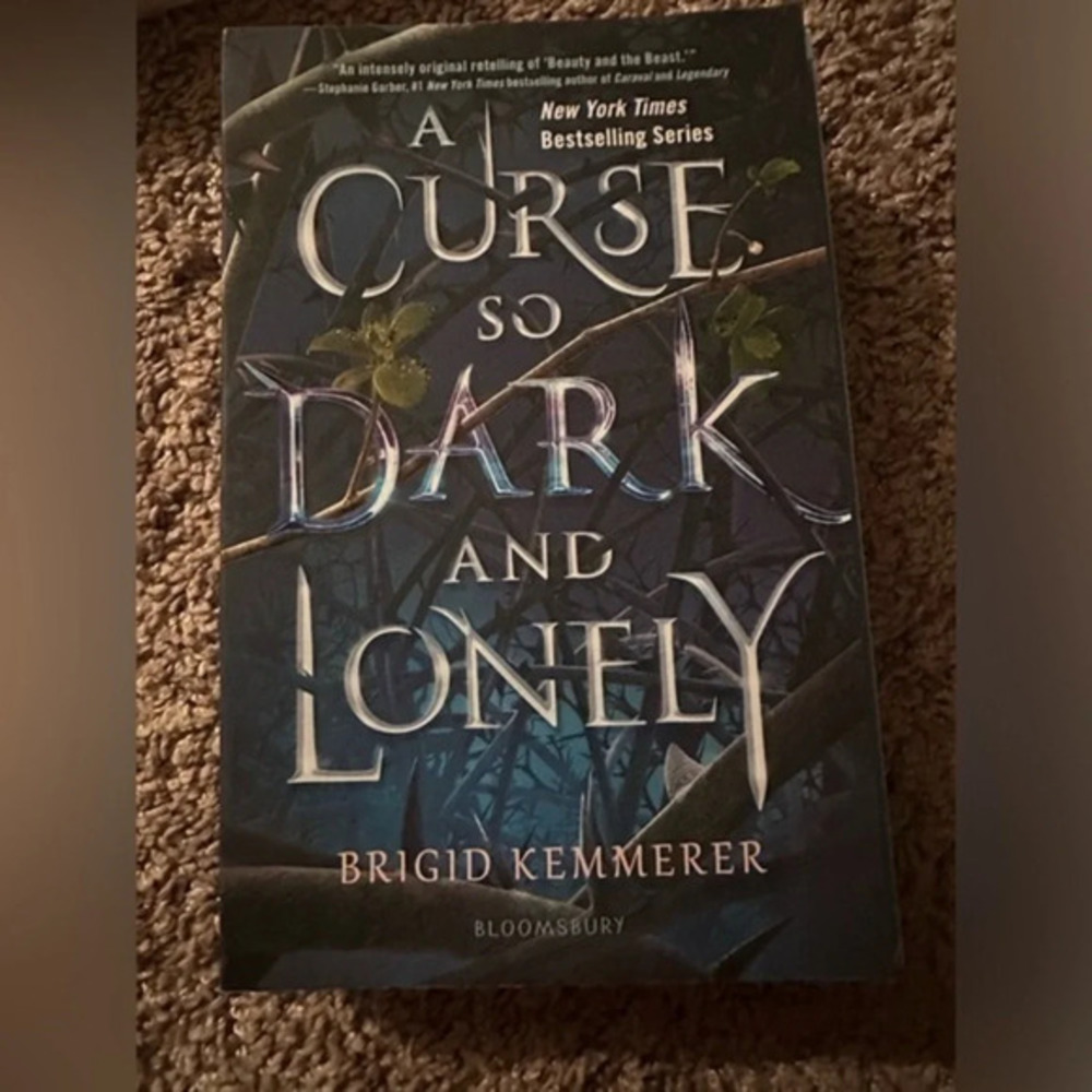 A Curse So Dark & Lonely (new)